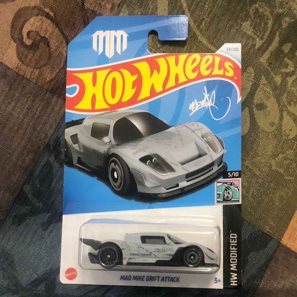 🛍️5/$20🛍️BNIB Hotwheels Mad Mike Drift Attack